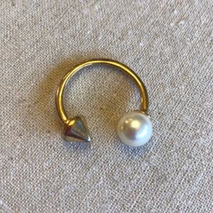 Pearl spike ring